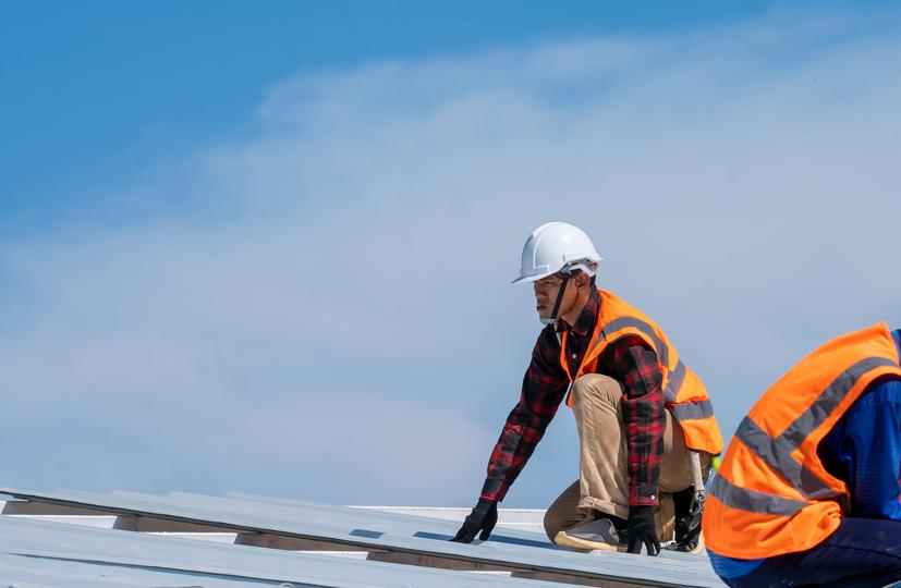 How Roofyng.co.uk works for hail damage roof repair