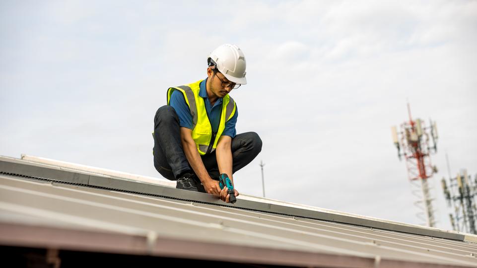 Environmentally friendly green roof installation